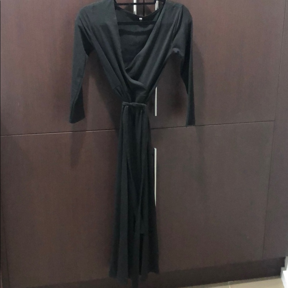 E-Feite Brand V-Neck Long Black Dress, Size Small